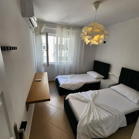 Luxurious In *