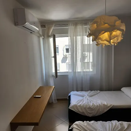 Luxurious In *