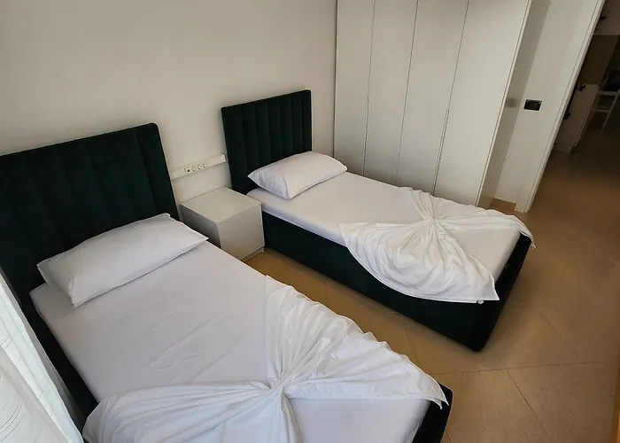 Luxurious In Apartment *