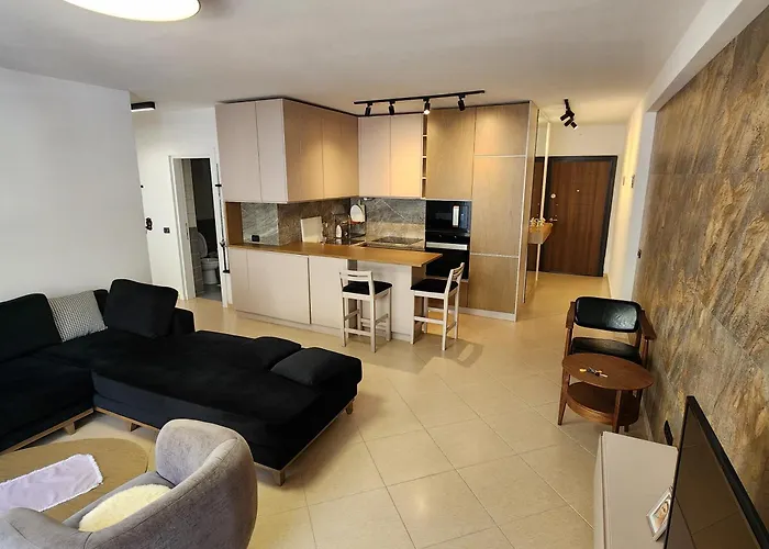 Apartment Luxurious In *