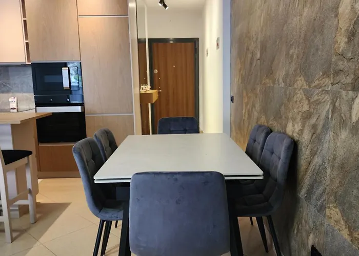 Apartment Luxurious In *